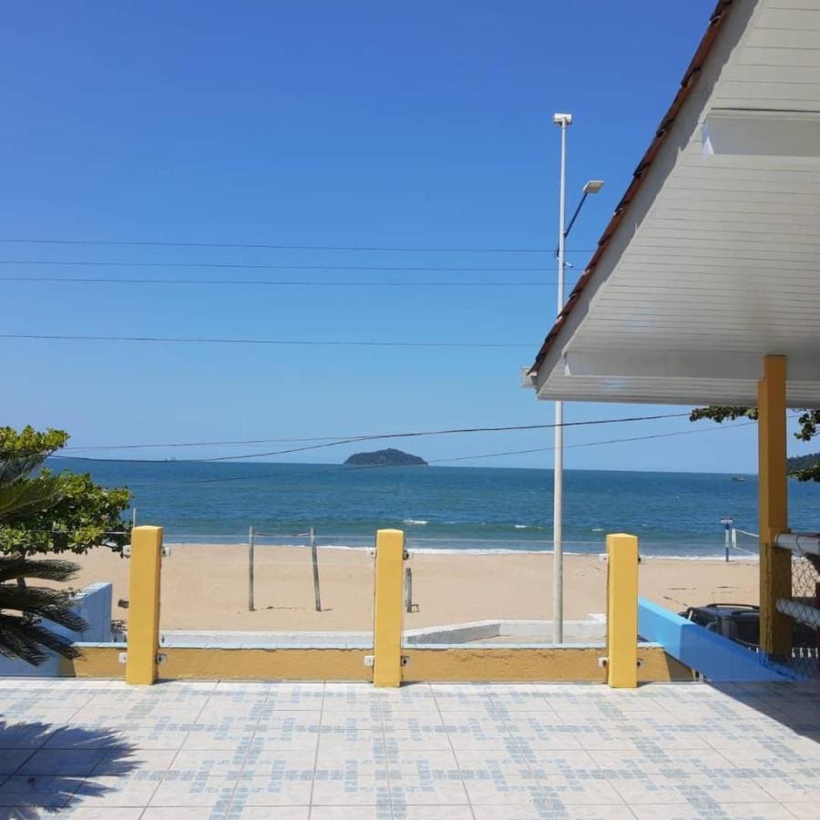 Mansao Ouro Verde Vlc Frente Para O Mar Com Piscina Piçarras 외부 사진
